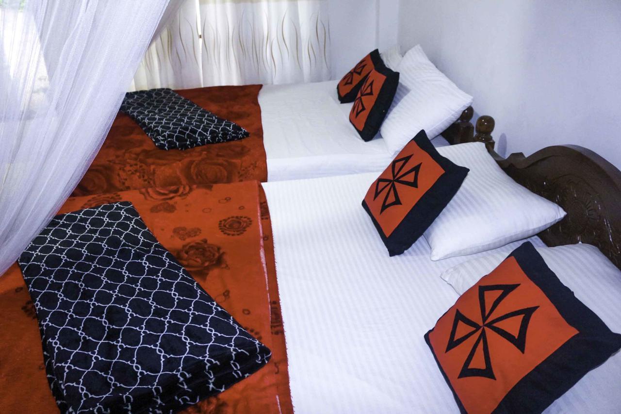 Yoho Chamith Homestay Ела Екстериор снимка