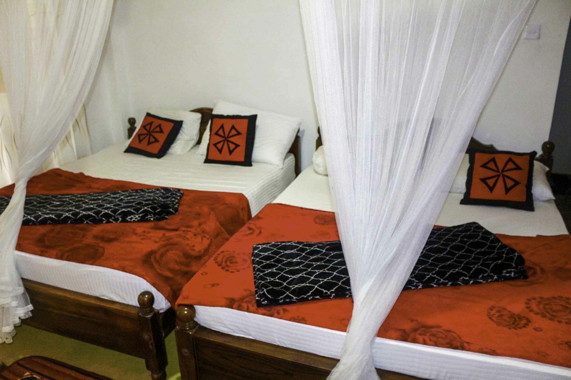 Yoho Chamith Homestay Ела Екстериор снимка